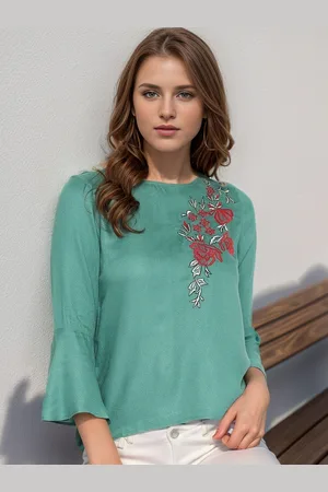 Rare Fashion Green Round Neck Bell Sleeves Embroidered Top
