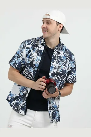 STELLERS Men Floral Printed Opaque Printed Casual Shirt