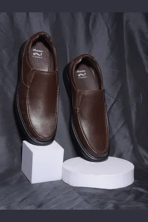 Bata Men Textured Round Toe Leather Formal Slip-On Shoes