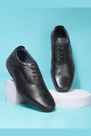 Bata Men Textured Formal Oxfords