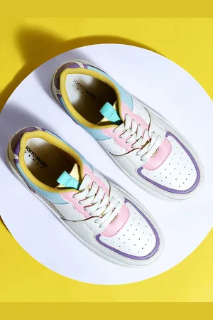 Tokyo Talkies Women Colourblocked Comfort Insole Basics Sneakers