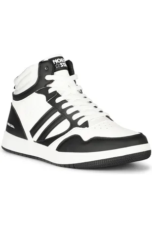 North Star Men Colourblocked Mid Top Sneakers