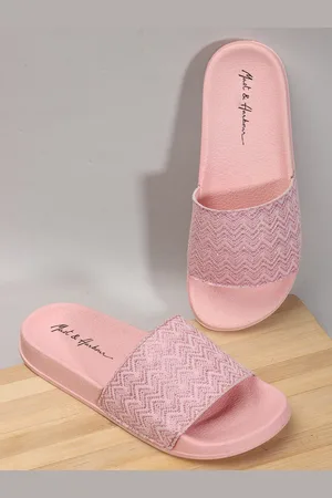 Mast & Harbour Women Textured Sliders