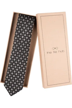 The Tie Hub Men Printed Broad Tie