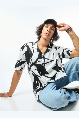 Bewakoof Abstract Printed Oversized Casual Shirt