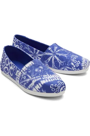 TOMS Women Blue Alpargata Cloudbound Ultramarine Batik Printed Slip-On Sneakers