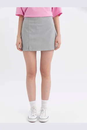 DeFacto Straight Mini Skirt