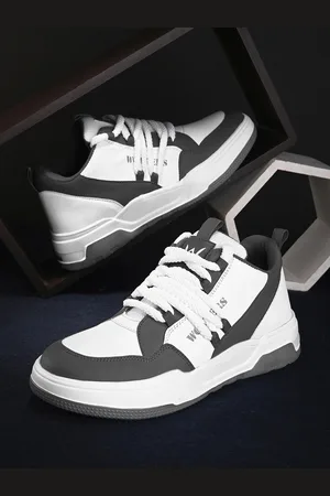 WOAKERS Men Colourblocked Lace-Ups Sneakers