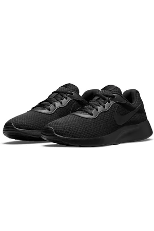 Nike Women Solid Tanjun Sneakers