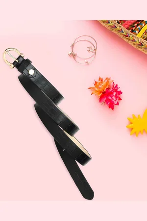 DressBerry Women Textured Tang Slim Belt