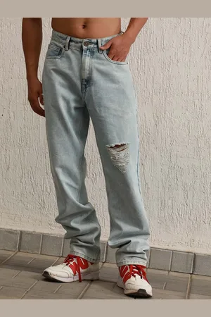 Hubberholme Men Straight Fit Pure Cotton Mildly Distressed Heavy Fade Jeans