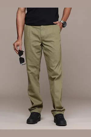 WROGN Men Pleated Chinos Trousers