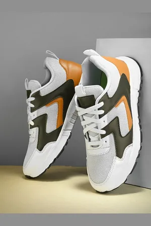 WOAKERS Men Colourblocked Contrast Sole Lace-Ups Sneakers