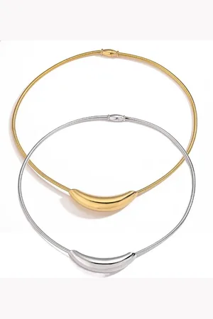 EL REGALO Silver-Plated Necklace
