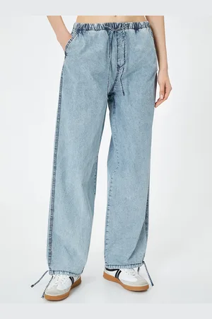 Koton Women Mid Rise Clean Look Light Fade Pure Cotton Jeans