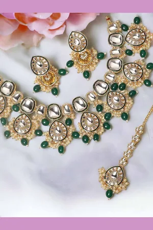 OOMPH Gold-Plated Kundan-Studded & Beaded Jewellery Set