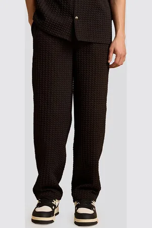 Muvazo Men Textured Regular Fit Track Pants