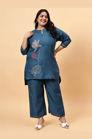 Bani Women Solid Embroidered Tunic with Trousers Co-Ords