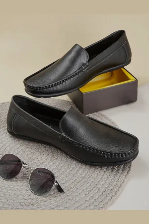 Duke Men Textured Lightweight Loafers