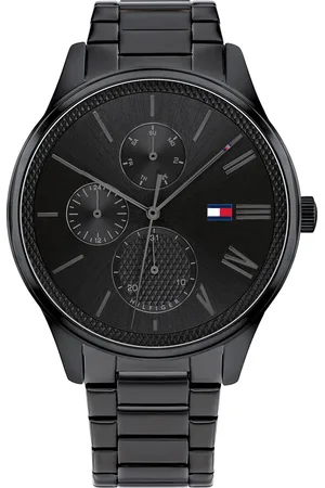 Tommy Hilfiger Men Black Dial & Bracelet Style Strap Analogue Watch TH1791849