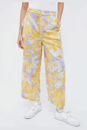 Lifestyle Women Floral Printed Trouser