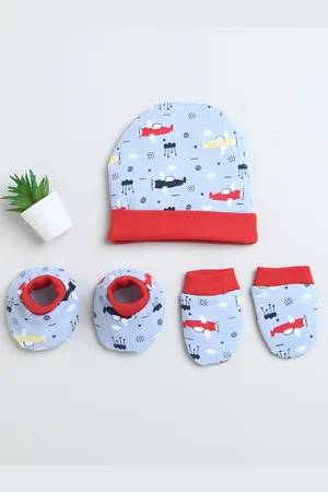BUMZEE Infant Boys Printed Cotton Beanie Cap Mitten and Bootie