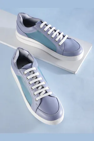 Mast & Harbour Women Colourblocked Round-Toe Sneakers