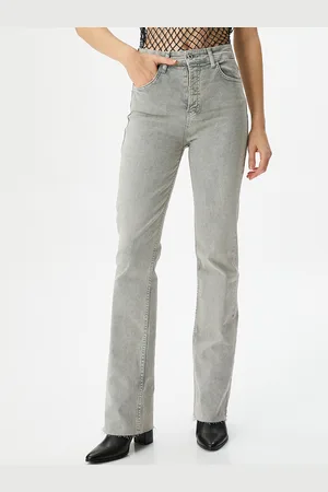 Koton Women Mid-Rise Clean Look Light Fade Stretchable Jeans