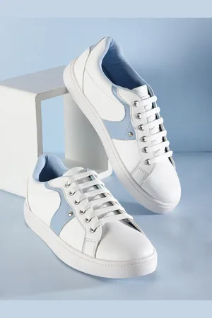 Mast & Harbour Women Striped Sneakers