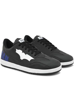Metronaut Men Lightweight Leather Sneakers