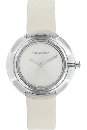 Calvin Klein Women Solid Leather Strap Analogue Watch 25200019