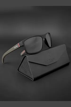 VOYAGE Unisex Wayfarer Sunglasses with Polarised and UV Protected Lens-VY221005PMG5252