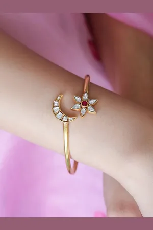 Unniyarcha 92.5 Silver Gold-Plated Star & Moon Detail Cuff Bangle