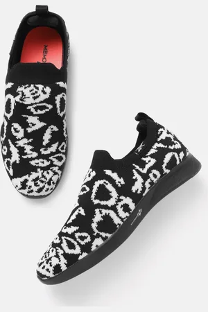 Reebok Women Woven Design Comfy Activator Slip Walking Shoes