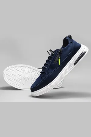 TRY ME Men Textured Lightweight Memory Foam Contrast Sole Canvas Lace-Up Sneakers