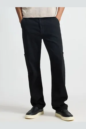 FREAKINS Men Black Straight Fit Low-Rise Low Distress Pure Cotton Cargo Jeans