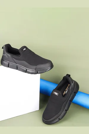 JQR Men Textured Running Non-Marking Shoes