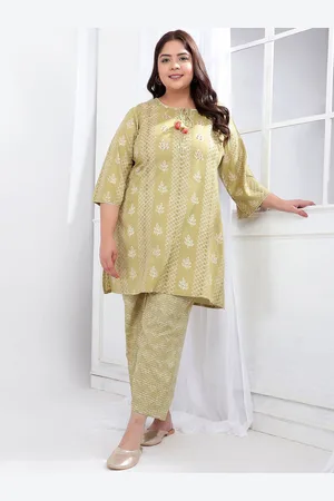 Bani Women Plus Size Embroidered Flared Sleeves Pure Cotton Tunic With Palazzos