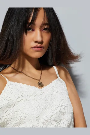 Max Collection URB_N Women Crochet Crop Top