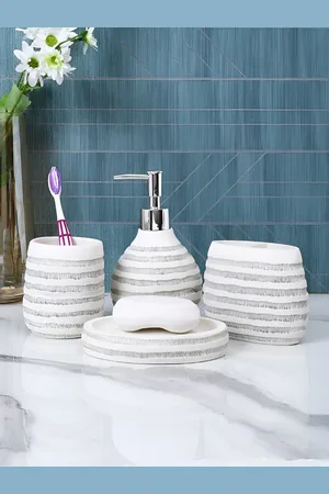 Aura White & Grey 4 piece Textured Resin Bath Accessories Set
