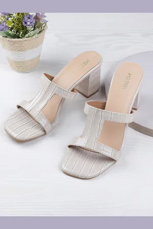 Metro Textured Block Round Toe Heels