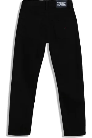 Tommy Hilfiger Boys Straight Fit Mid-Rise Clean Look Stretchable Jeans