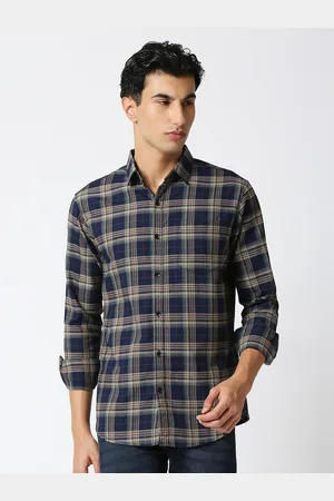 HJ HASASI Men Relaxed Tartan Checks Opaque Casual Shirt