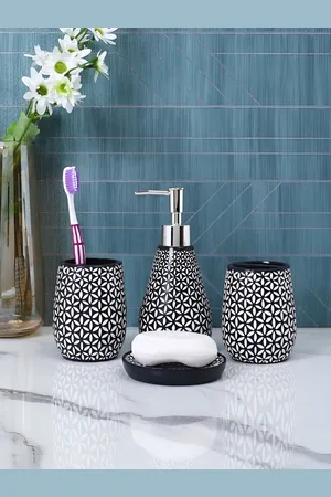 Aura Black & White 4 piece Floral Resin Bath Accessories Set