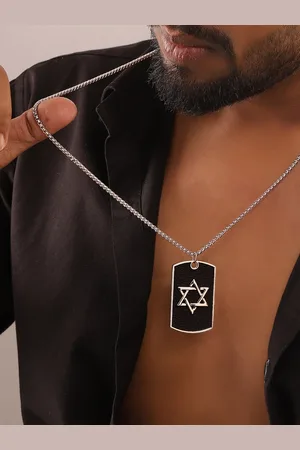 Roadster The Lifestyle Co. Silver Plated Star Dog Tag Star Embossed Pendant & Chain