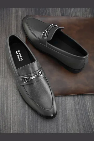 HERE&NOW Men Textured Loafers
