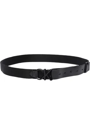 Calvin Klein Men Solid Slim Belt