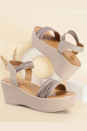 Vendoz Textured Open Toe Wedge Heels