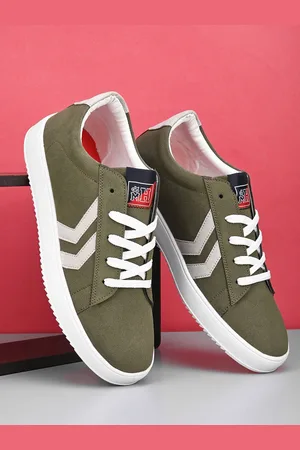 Mast & Harbour Men Olive Green Round Toe Lightweight Sneakers