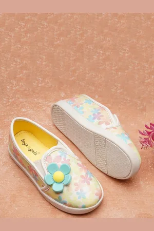 BOYZ N GALZ Girls Printed Slip-On Sneakers